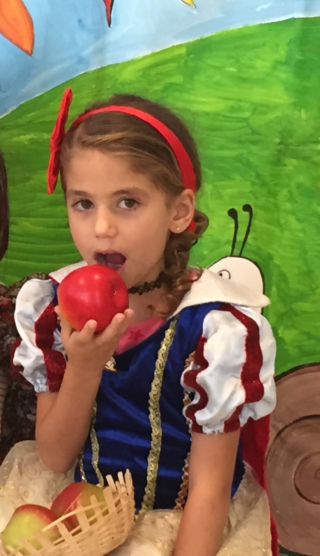 תיאטרון החלומות של אסיק – שלגיה ושבעת הגמדים