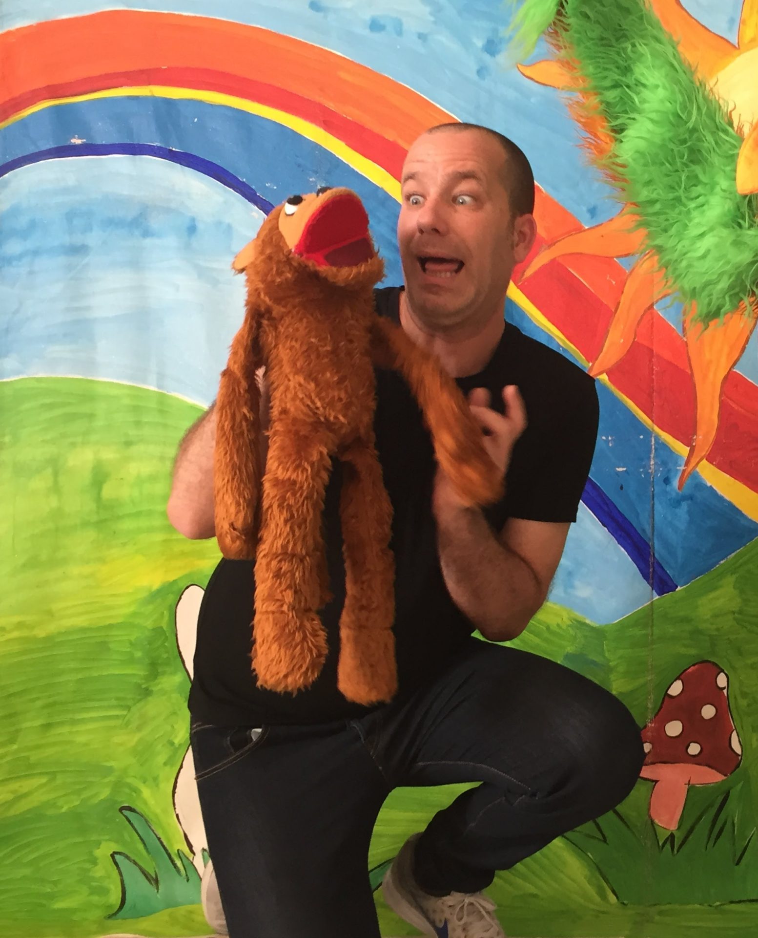 תיאטרון החלומות של אסיק – הקוף שחיפש את אמא
